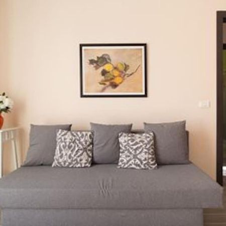 Piccolo Borgo Apartment Lucca Bagian luar foto